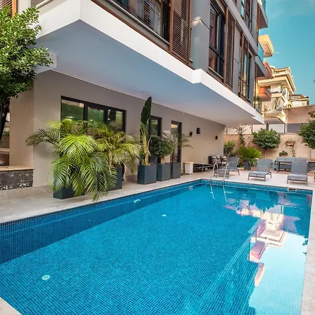 Retro No 7, Cleopatra * Alanya